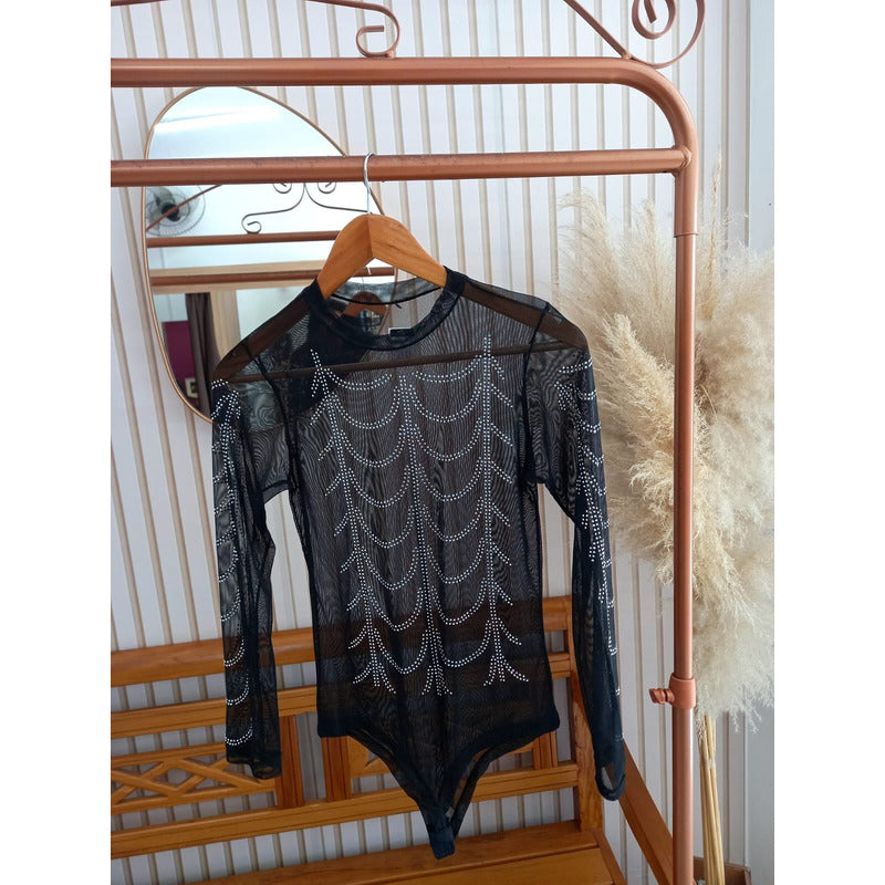 Body de Tule com Pedrarias – Glamour e Sensualidade Única