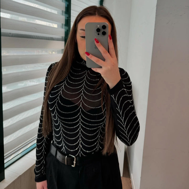 Body de Tule com Pedrarias – Glamour e Sensualidade Única